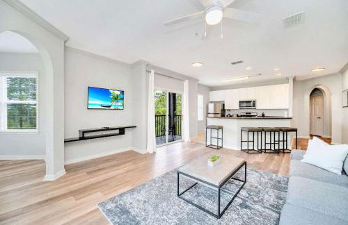 Near Disney - 3BR Condo - Games Pool & Sauna - Foto 17