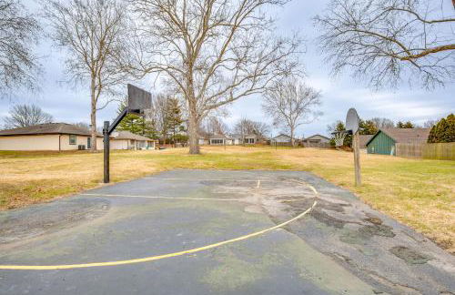 13 Mi to Arrowhead Stadium Blue Springs Home! - Foto 29