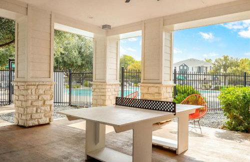 ATX Retreat Close to UT, DT & Lady Bird Lake - Photo 22