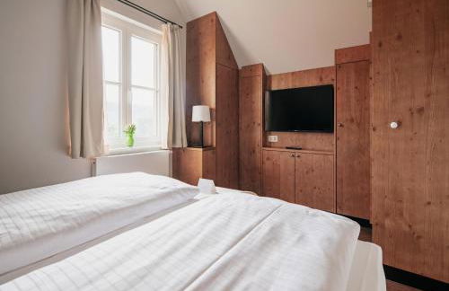 Semi-detached Houses, Turf House - Foto 26