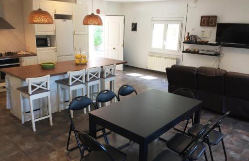 Eco house of oak, 15 min to BCN Max Pax 8 - Foto 10