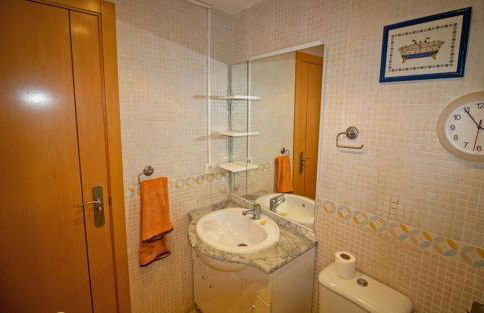 Apartamento con terraza y piscina - Marcomar Albert Villas - Photo 23