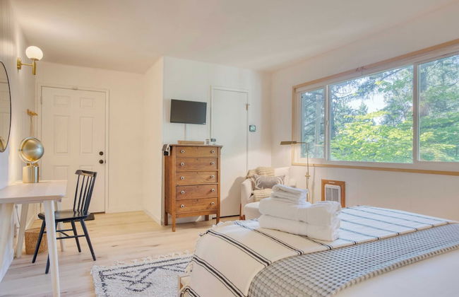 A-frame Retreat Chic and Modern Forest Views, Hammock, Outdoor Dining, Decks - Foto 22