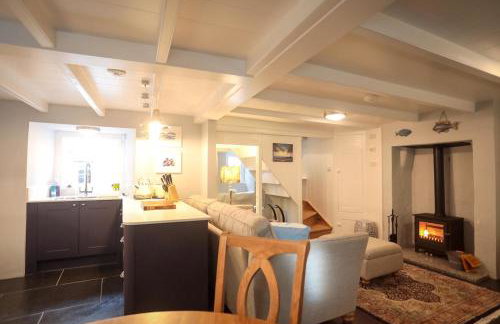 Cobble Cottage - Photo 5