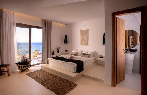 Sofi Mar - Plomari - The place to be - Photo 2