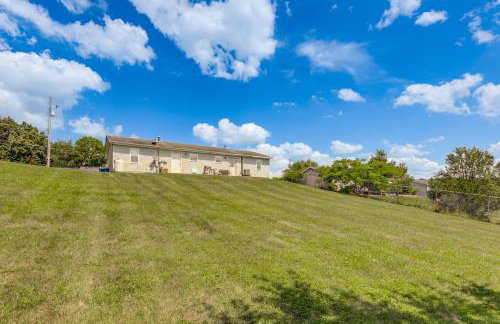 Quiet Dry Ridge Home with Yard - Near Ark Encounter! - Foto 20