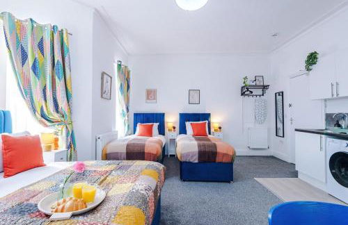 Jephsons Lodge Studio 8 - Free Parking, Netflix, Prime & Disney - Foto 9