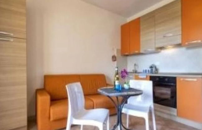 Cozy Flat Just Steps From Baia Delle Mimose Beach - Foto 13