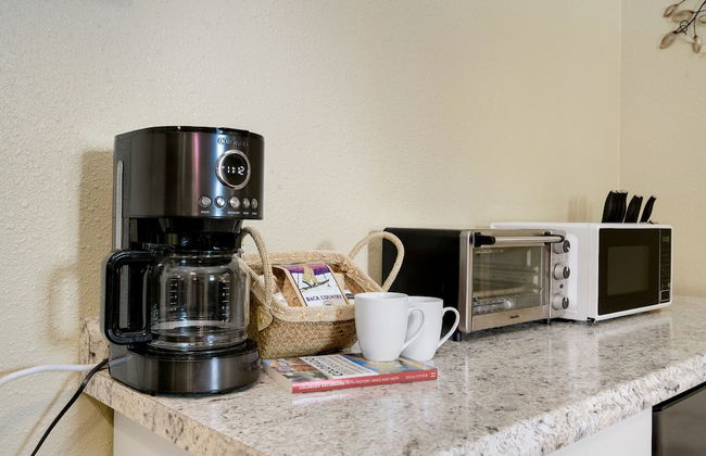 Llama-stay at Spooky Tooth Ranch – Mtn Views!! - Foto 9