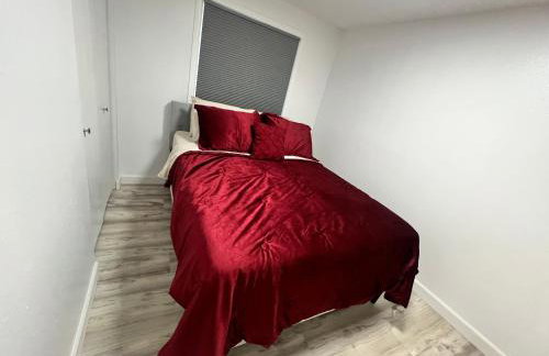 Beautiful downtown Anchorage 4 - Photo 17