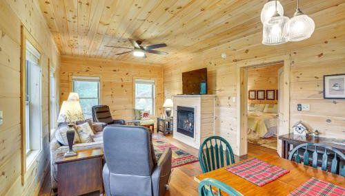 Pet-Friendly Boone Cabin with Mtn Views and Hot Tub! - Foto 4