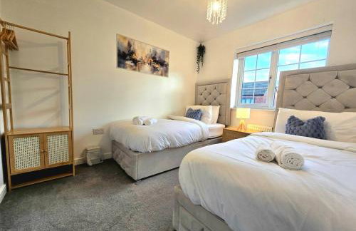 The Charm Luxury House - 8mins to NEC, Birmingham Airport - Foto 8