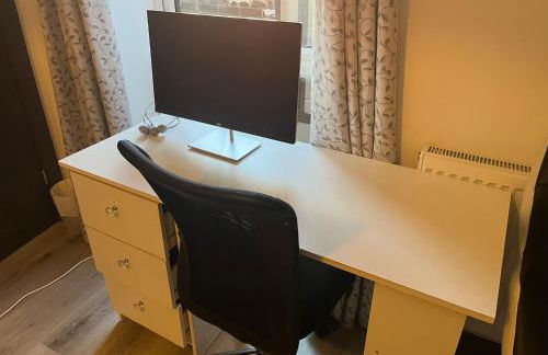 Host-Free Ensuite Double Bed by Heathrow - Foto 19