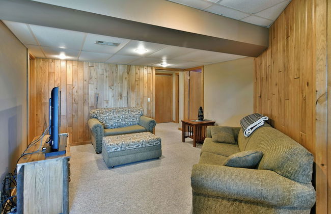 Cheif Lake Lodge - Photo 20