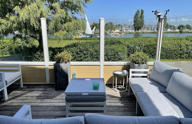 Boathouse Villa Near Stavoren With View - Photo 11