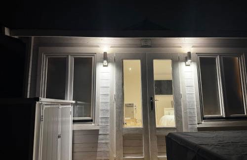 The Grove self-contained Garden Suite - Foto 12