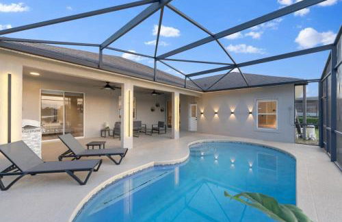 Vacation Sunset Home with Private Pool and Grill 5390 - Photo 4