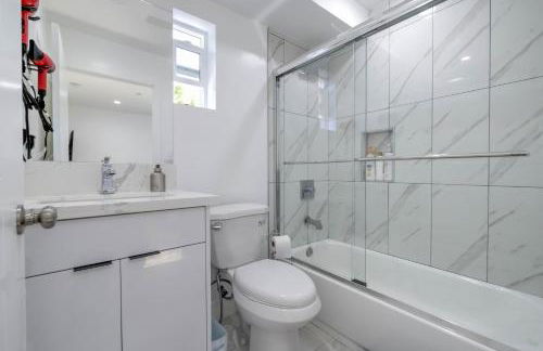 Modern Apartment in Studio City - Foto 19