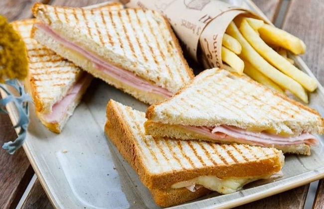 Teanna Lux Apartments - Photo 43