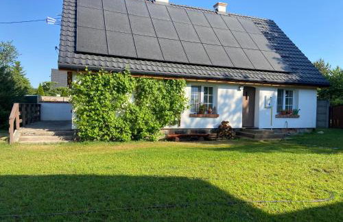 Domek nad jeziorem Bory Tucholskie las jeziora wakacje weekend Błądzim - Foto 1