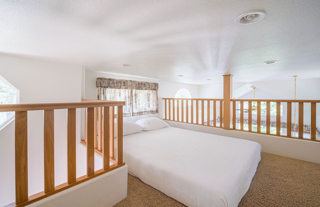 Strawhouse Resorts - Photo 27