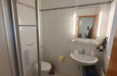 ABM Apartment 12 - Photo 12