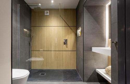 Arran Shores Luxury Shorefront Suite 1 - Photo 22