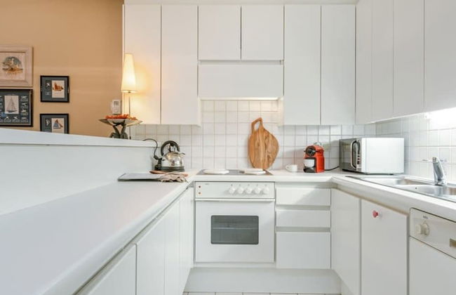 Authentic Apartment With Terraces and Parking - Photo 3