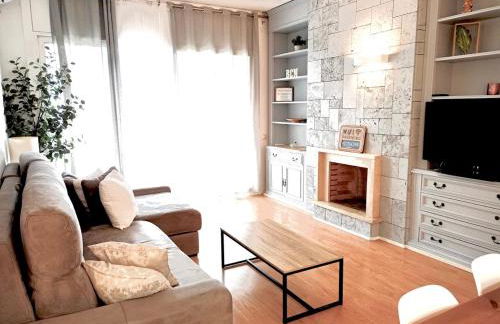 Family-Friendly Home in Central Barcelona 4BDR - Photo 30