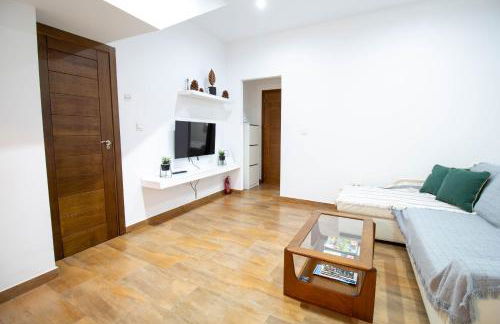 RentitSpain - Motril - Apartamento Carrera del Mar con Patio - Foto 11