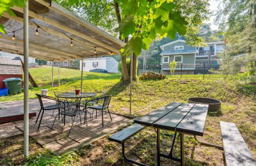 Delavan Retreat with Patio on Turtle Lake! - Foto 19