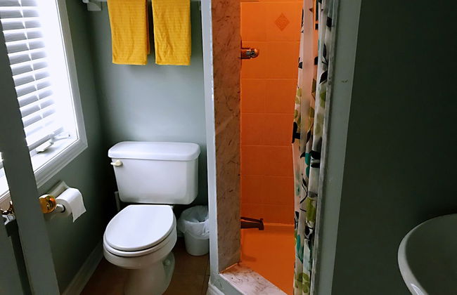 Entire 3 Bedroom Townhouse in Markham - Photo 13