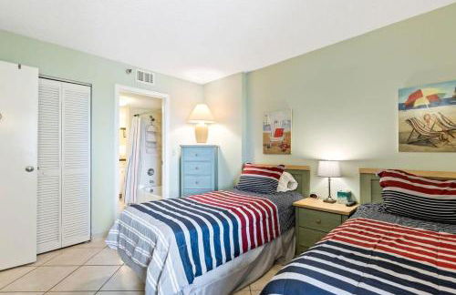 Ocean Front Condo with Amazing Views! Sunglow Resort 402 by Brightwild - Foto 19