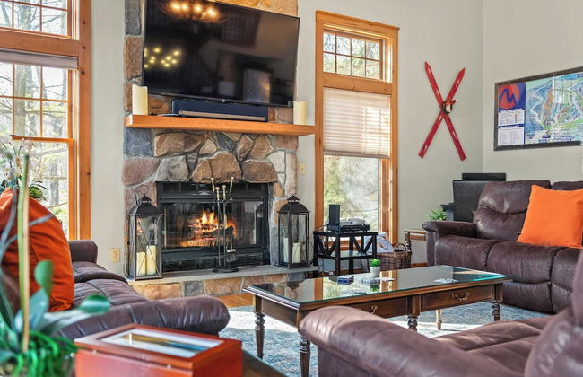 Mountain Escape With Game Room, Balcony & Stunning Views in the Poconos Christina - Foto 12