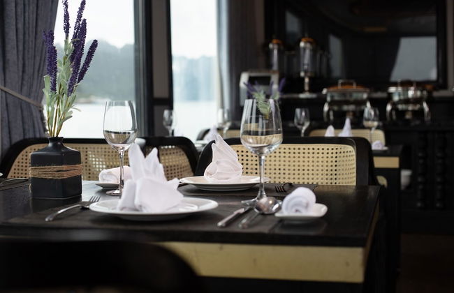 Lotus D'Orient Cruise - Foto 63