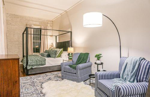 Paradise Loft, 3 Bedroom King Beds, Heart of Downtown, Full Kitchen & Wet Bar, Streaming TV - Foto 8