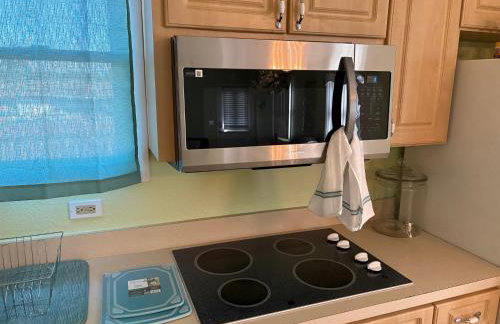 Cozy one bedroom with great water views lots of room - Foto 18