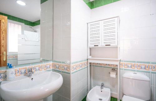 EnjoyGranada TREVENQUE Center - Foto 16