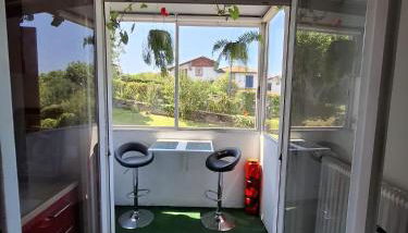 Hendaye a 6mn a pied de la plage parking privé - Foto 3, Garden view