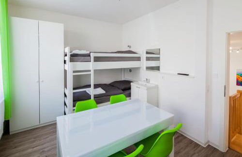 SecondHome Stuttgart - Moderne große Wohnungen nahe der hist Altstadt von Esslingen aN - versch Größen 8 - 11 - 19 Betten - Foto 26