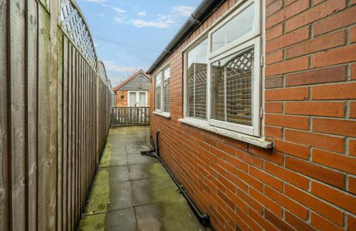Central Filey Family Cottage for Groups with Super King Bedroom and Bunk Room - Foto 23