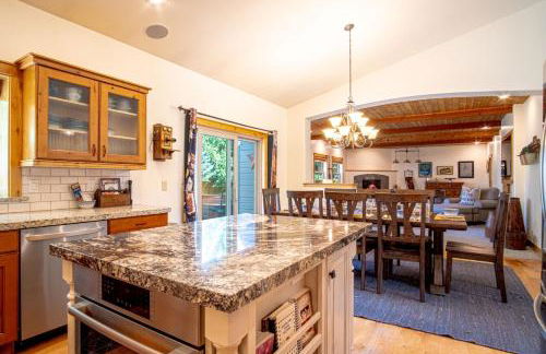 Cranbrook Cottage - Family Home + Hot Tub + Pool Table - Foto 24