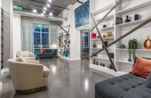 Spacious 2BR Retreat Perfect for Tropicana Events - Foto 23