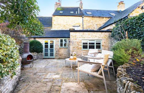 Cotswolds Stone Cottage in Lower Oddington - Photo 9