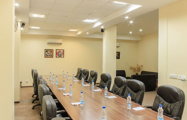 Enkay Residency V Block-Cyber City - Foto 65