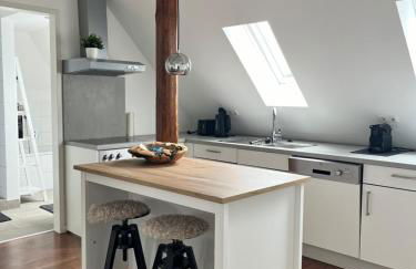 Charmante Dachgeschosswohnung in Lage - Foto 4