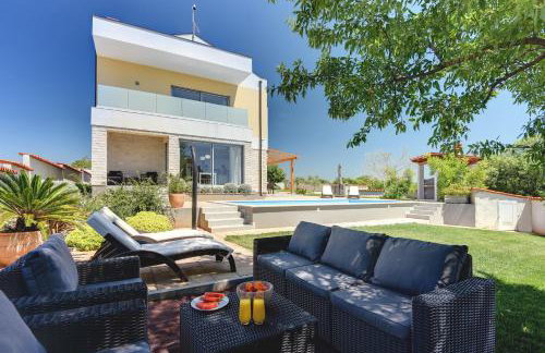 Family friendly house with a swimming pool Barbariga, Fazana - 22763 - Photo 17