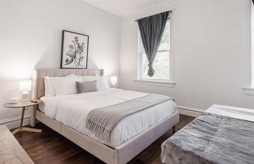 Ann Avenue 3BR St Louis Home with Games and Free Parking - Photo 31