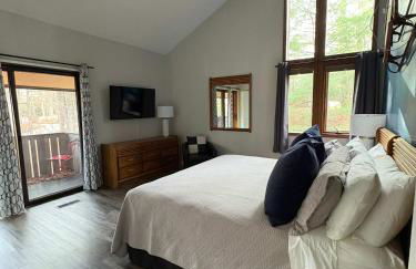 Mountain Villas Condo Retreat for 12 - Photo 3