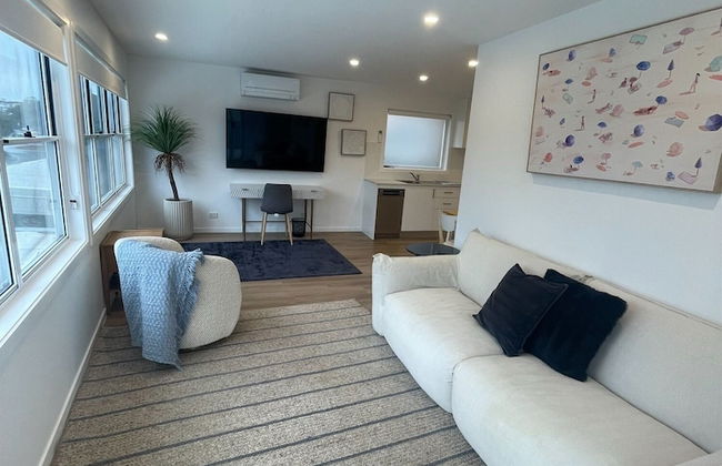 Relax on Marine Parade 2 BDR Apartment - Photo 13